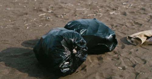 Comment remplacer les sacs poubelles en plastique ?