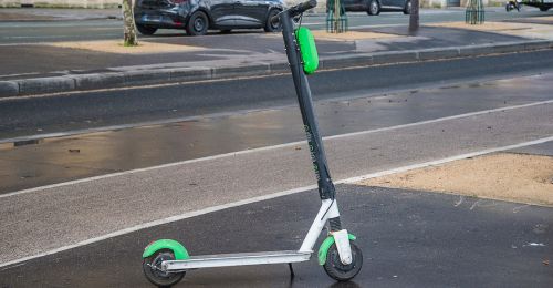 Blog Zéro-Déchet : Les avantages écologiques des trottinettes électriques : une alternative verte aux voitures